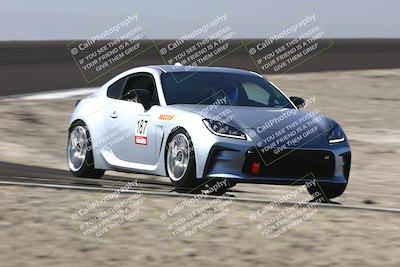 media/Nov-08-2025-Speed Ventures (Sat) [[1c7a6332f5]]/Orange/Session 2 (Turn 2)/